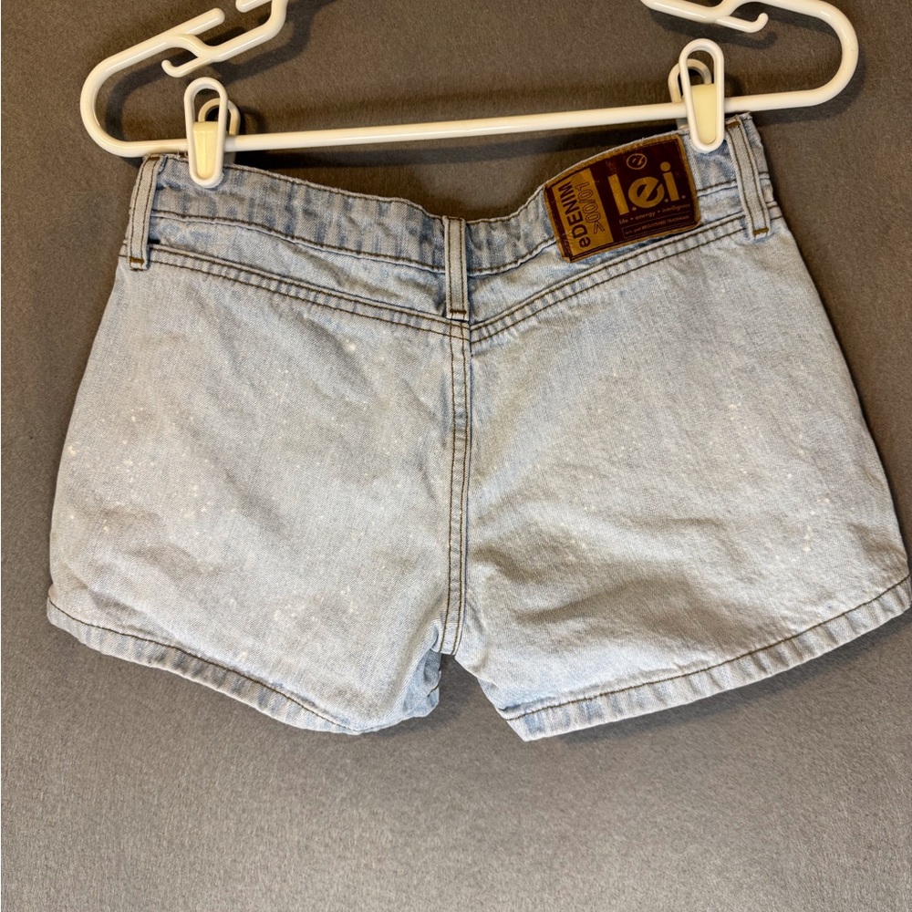 Lei Vintage  Blue Jean Shorts Distressed Summer Style - Picture 6 of 6